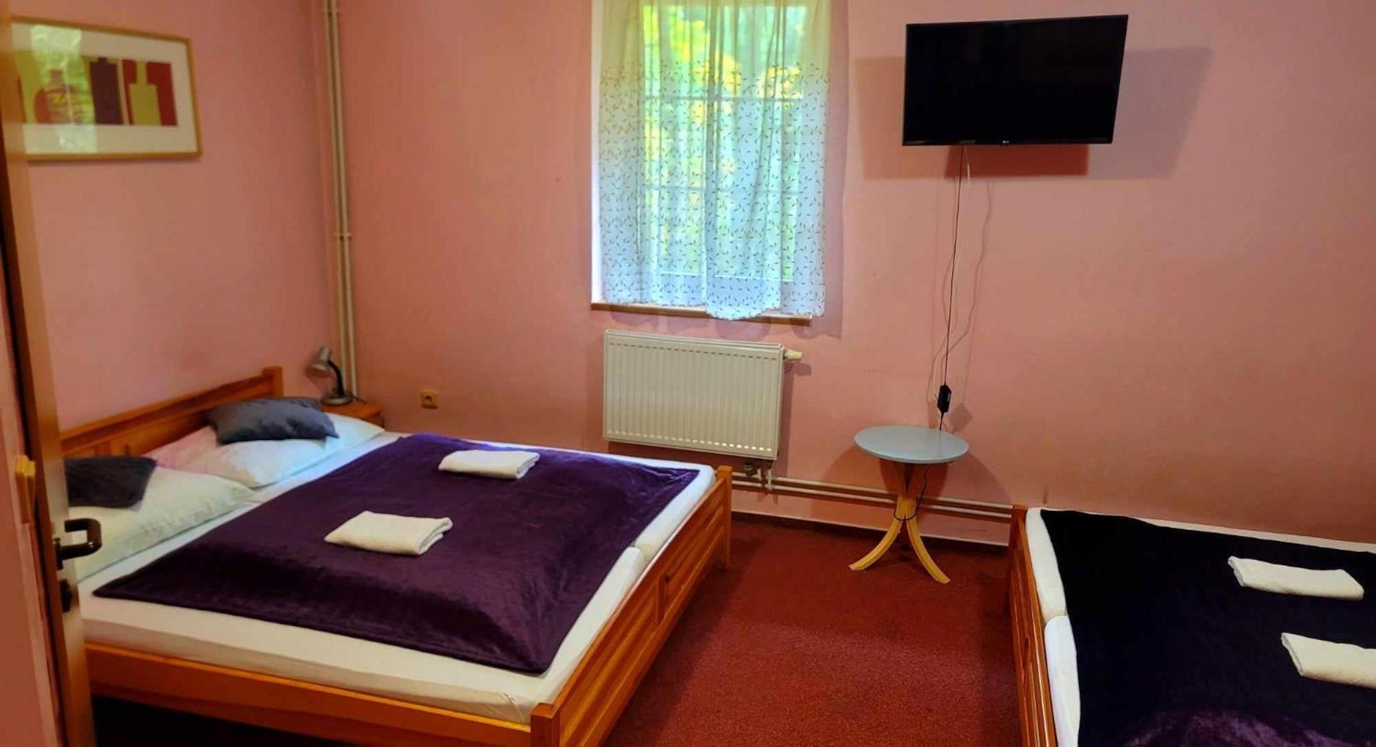 Hotel Saentis Komorní Lhotka Buitenkant foto